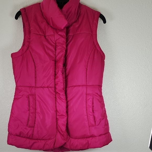 Newyork&Company women pink puffer vest jacket size S - Picture 2 of 16